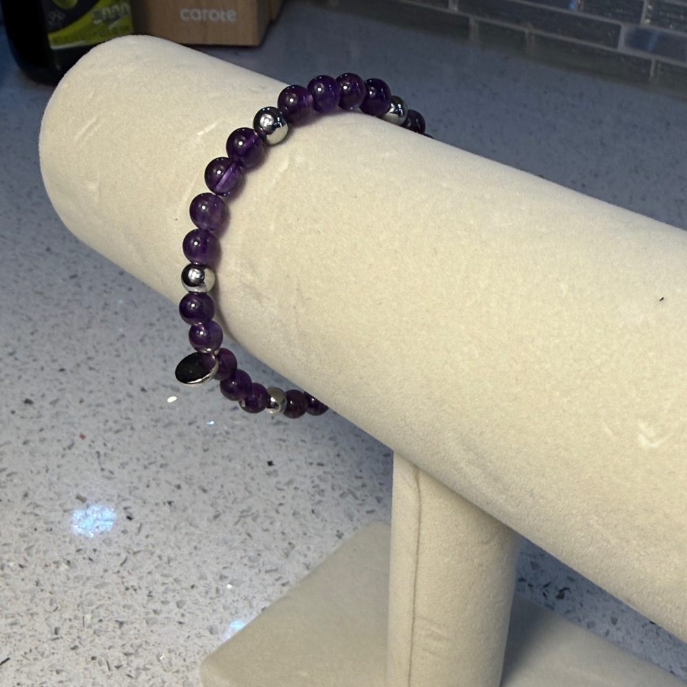 it cosmetics Purple Bracelet with Silver Accents